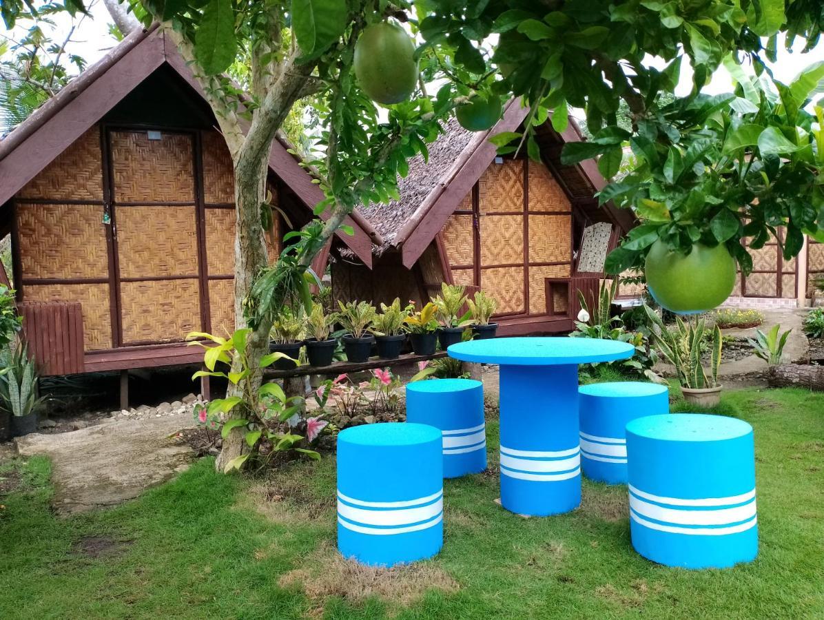 Lhoyjean Garden Hostel Batuan Εξωτερικό φωτογραφία