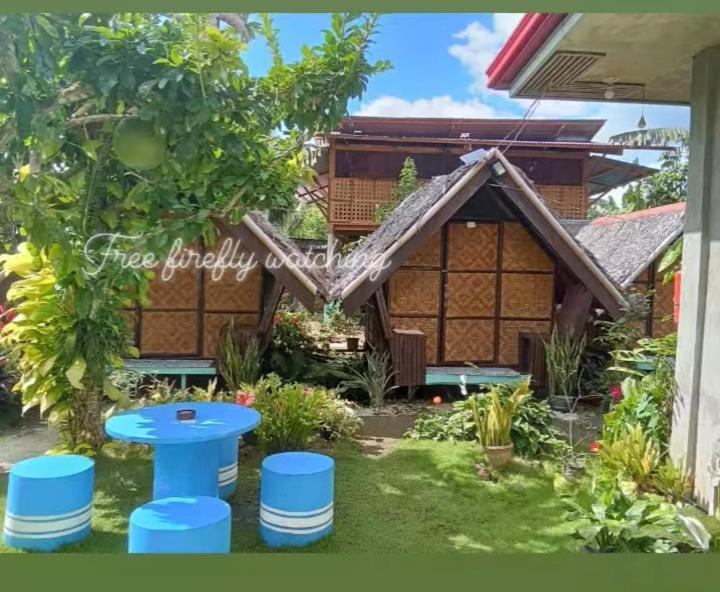 Lhoyjean Garden Hostel Batuan Εξωτερικό φωτογραφία