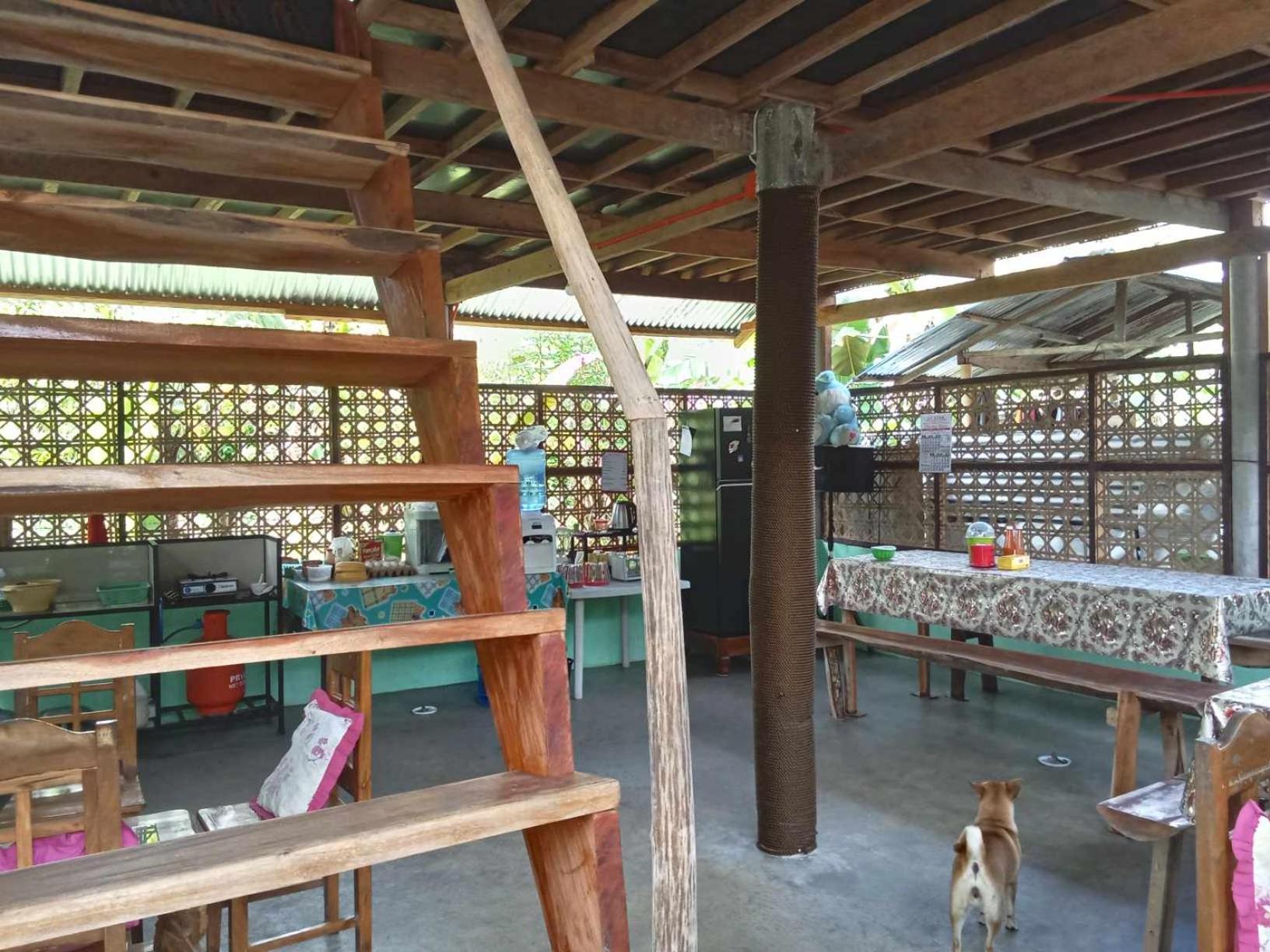 Lhoyjean Garden Hostel Batuan Εξωτερικό φωτογραφία