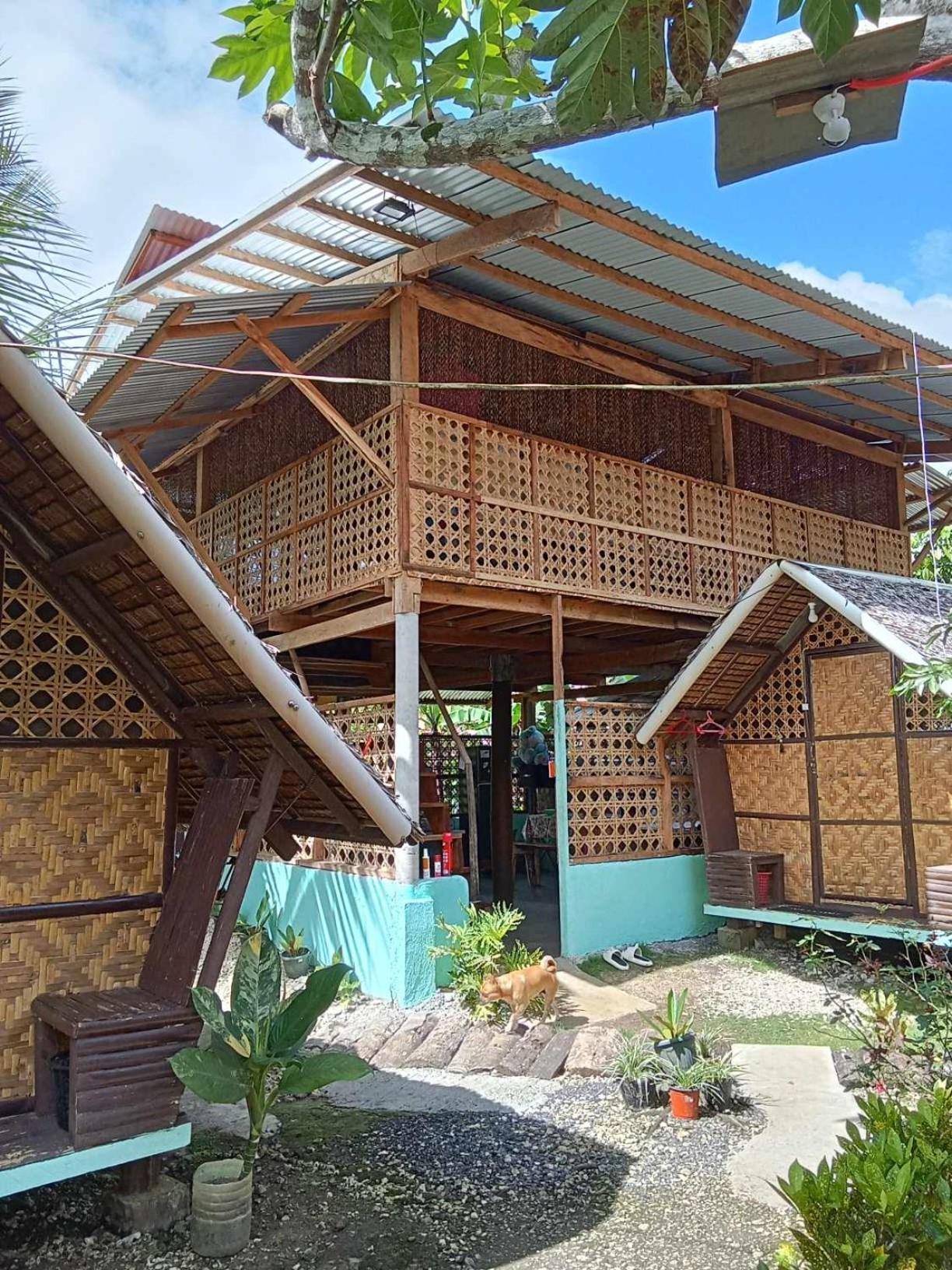 Lhoyjean Garden Hostel Batuan Εξωτερικό φωτογραφία